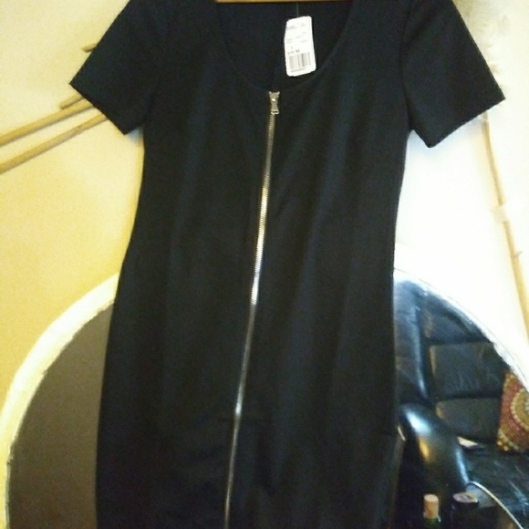 Forever 21 little black dress - Picture 1 of 2